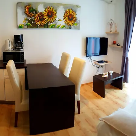 Amari Lägenhet Starigrad Paklenica