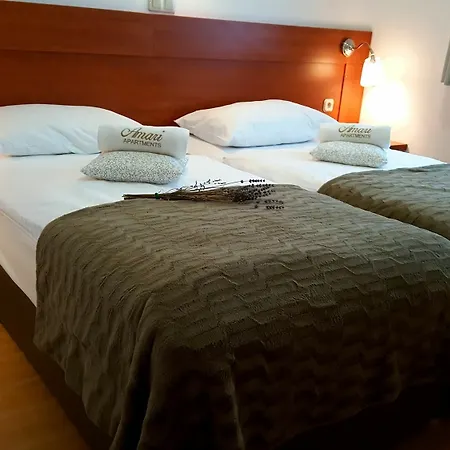 Lägenhet Amari Starigrad Paklenica