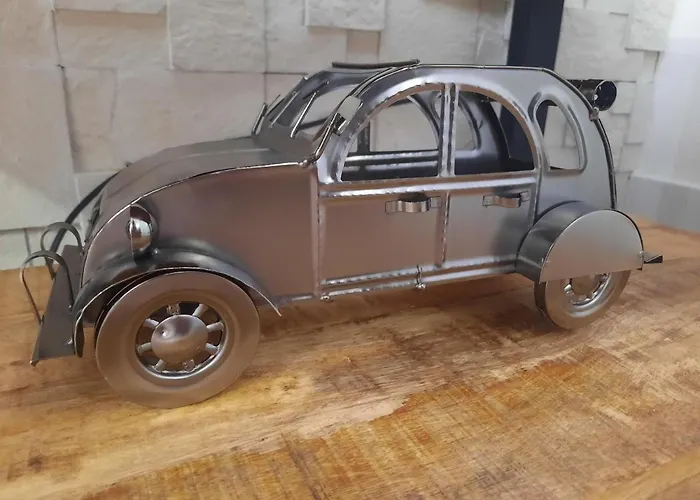 Amari 스타리그라드 파클레니차