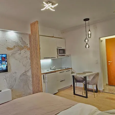 Amari Apartment *