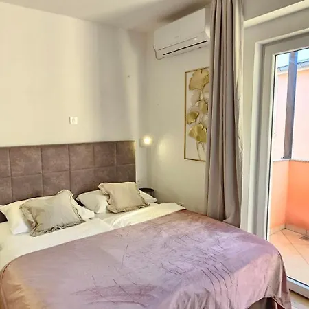 Apartment Amari Starigrad Paklenica
