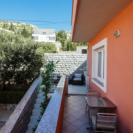 Appartement Amari *