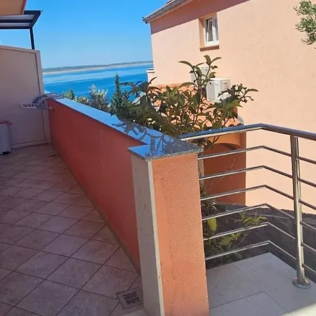 Amari Διαμέρισμα Starigrad Paklenica