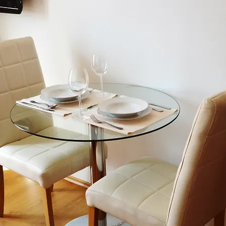 Amari Apartament *