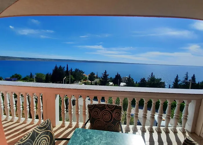 Apartament Amari *