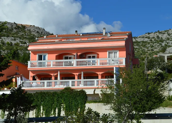 Apartament Amari
