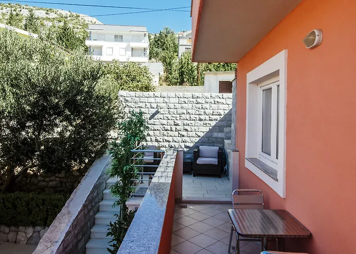 Apartament Amari *